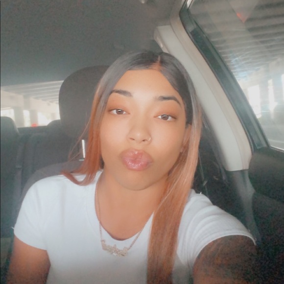 Shop My Boutique 😻👑 - Picture 3 of 8